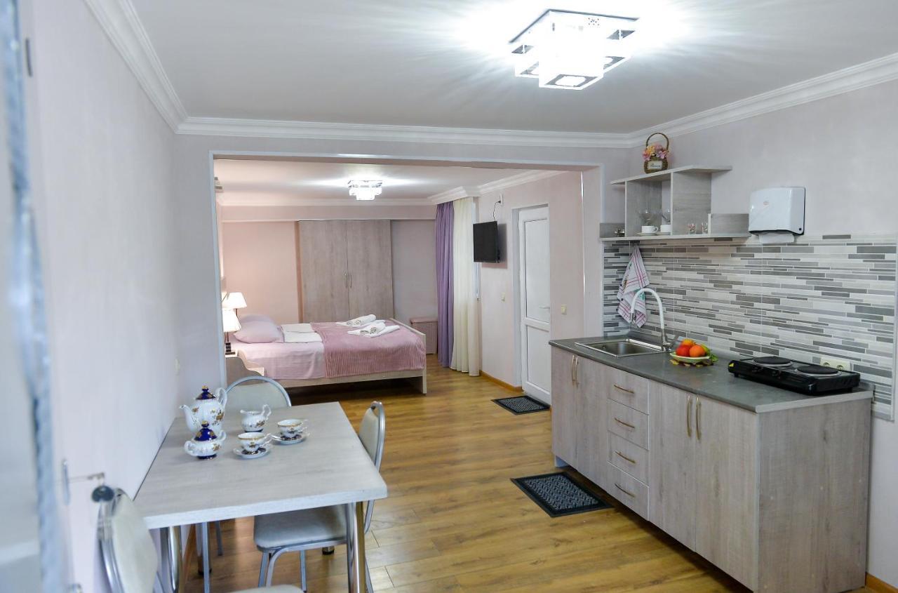 מלון קוטאיסי Cozy House מראה חיצוני תמונה